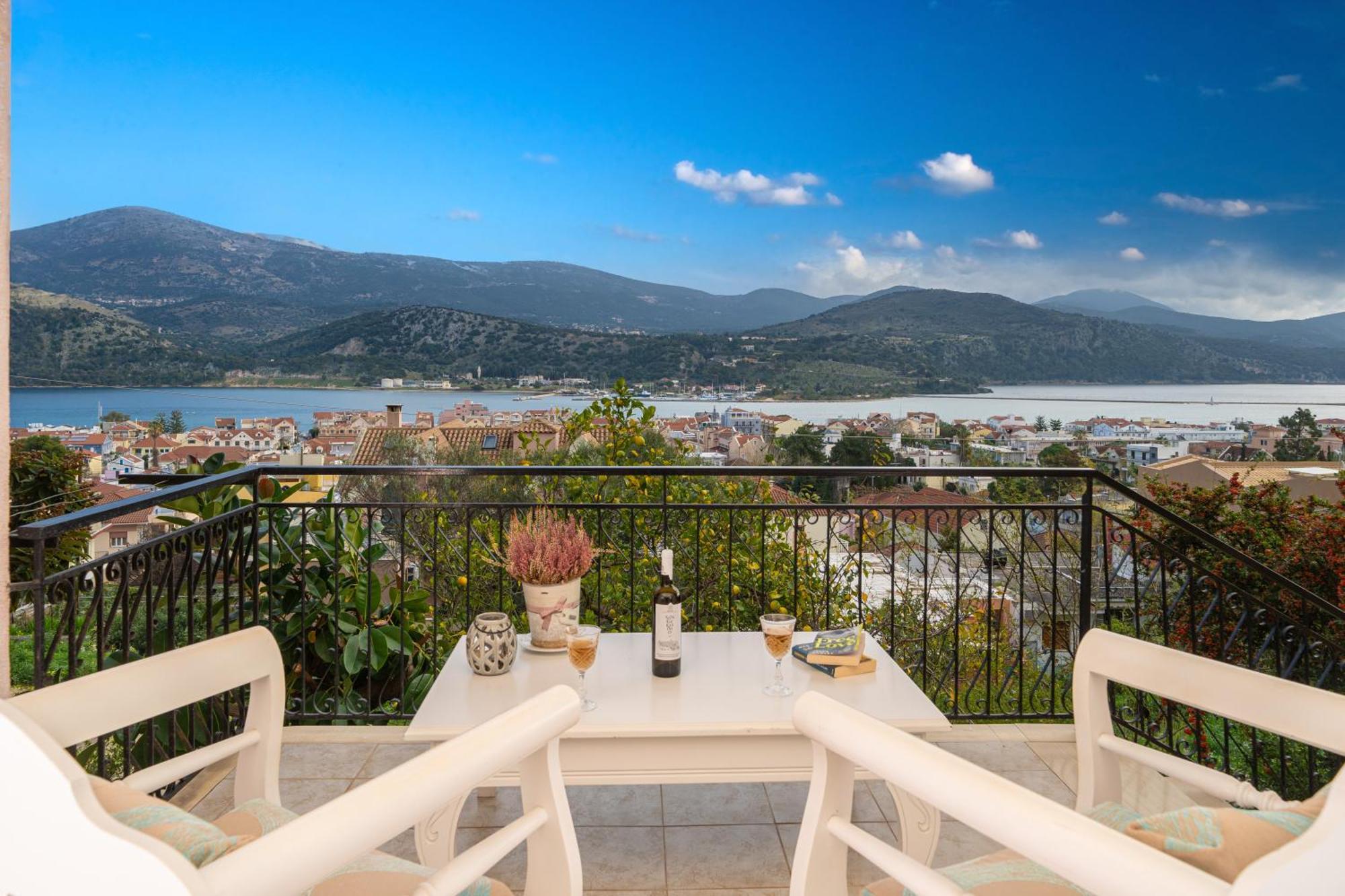 Aphrodite Superb Sea View Apartment Argostoli  Eksteriør bilde
