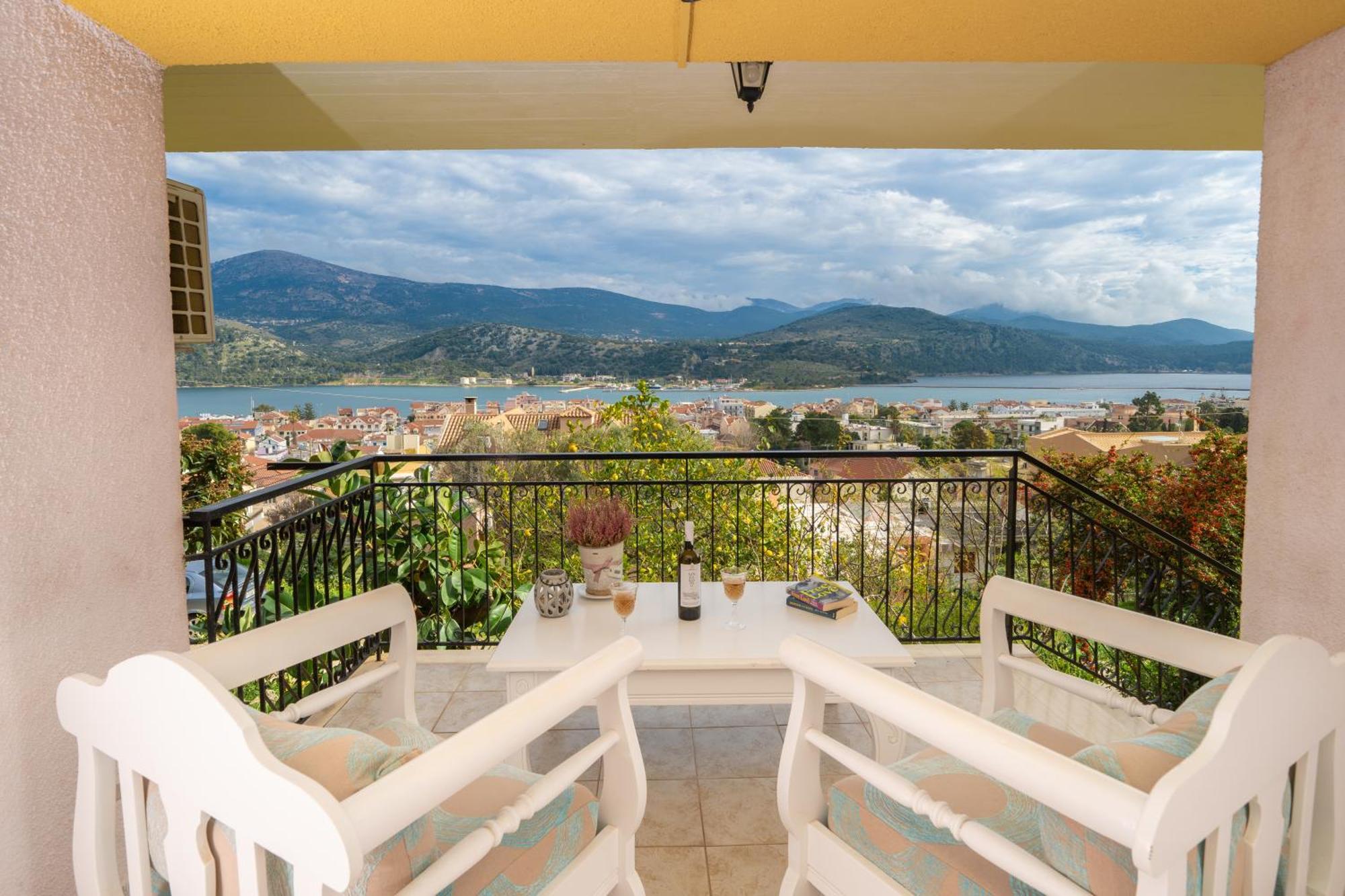 Aphrodite Superb Sea View Apartment Argostoli  Eksteriør bilde